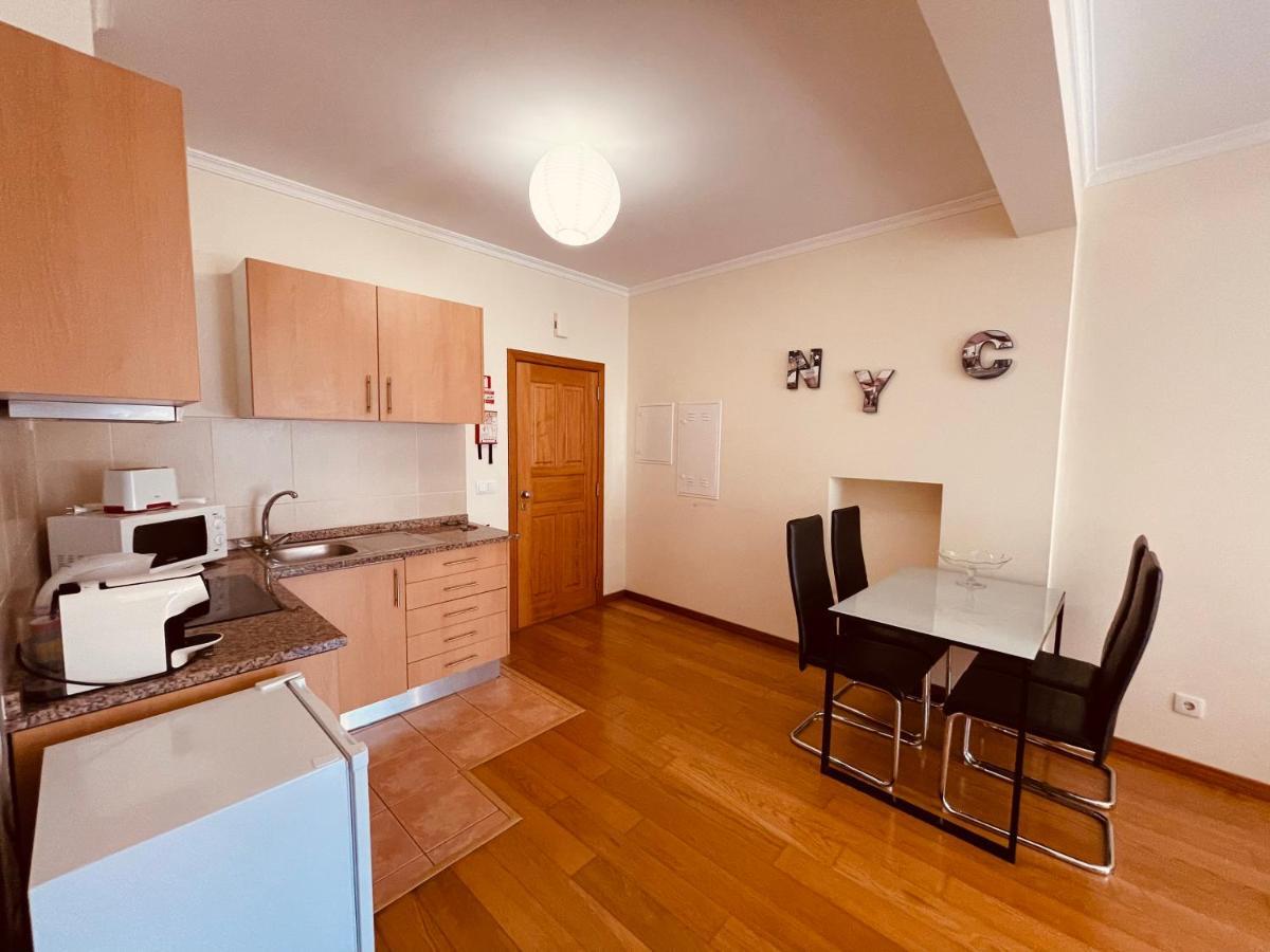 Apartamentos Da Carreira Funchal  Bagian luar foto