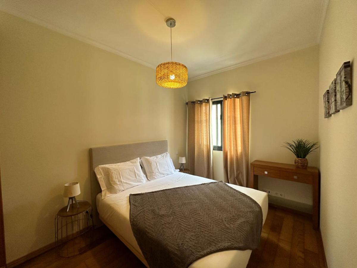 Apartamentos Da Carreira Funchal  Bagian luar foto