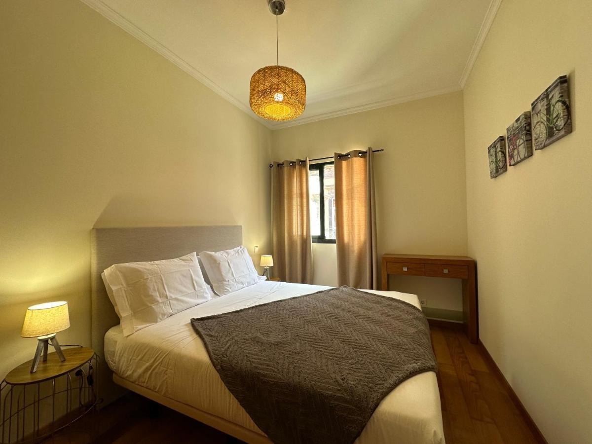 Apartamentos Da Carreira Funchal  Bagian luar foto