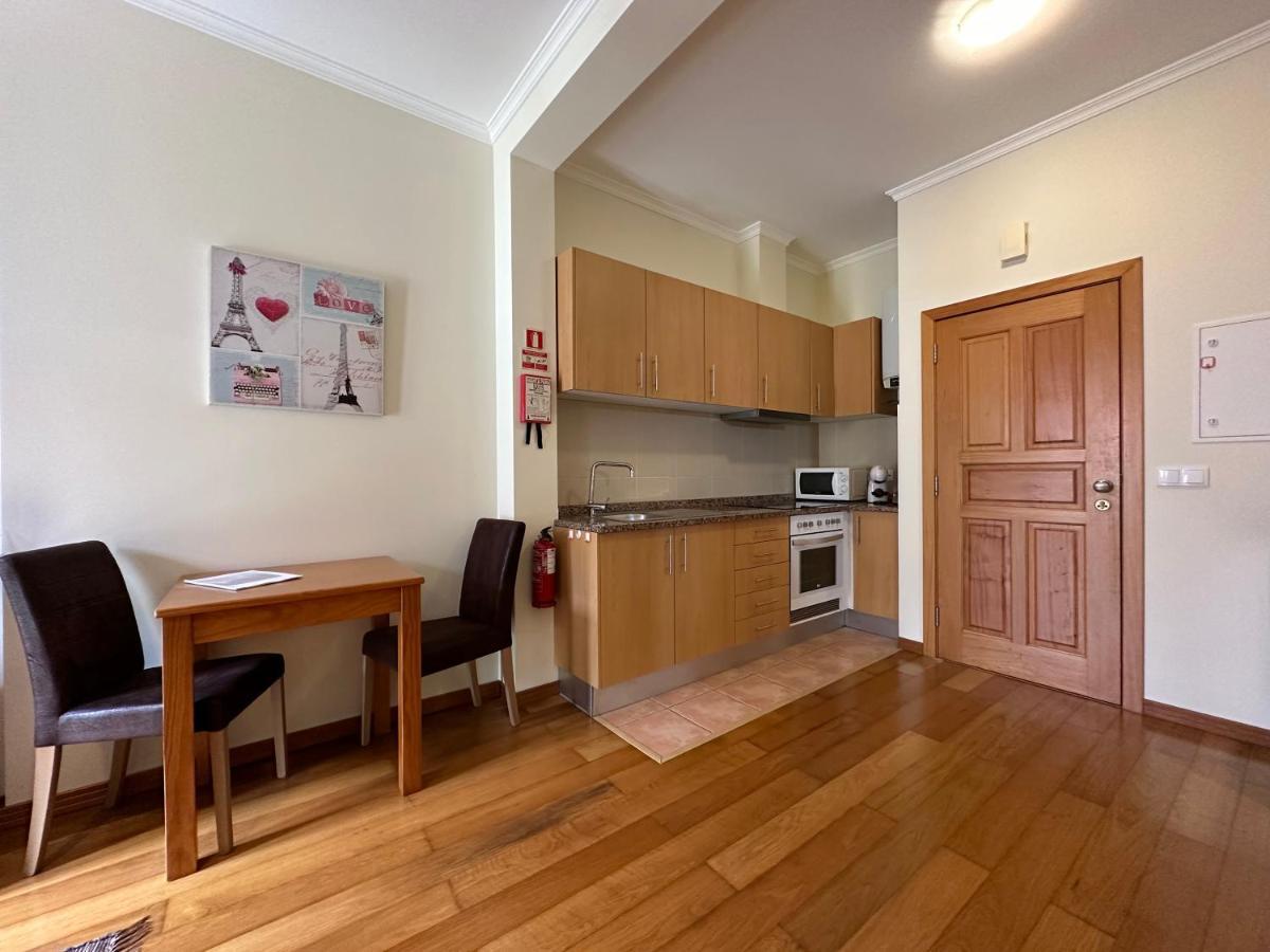 Apartamentos Da Carreira Funchal  Bagian luar foto